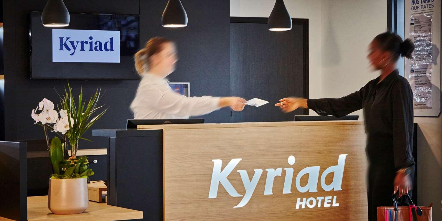 Kyriad Combs-La-Ville - Senart Экстерьер фото